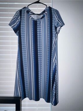 New Directions Blue Geometric Midi Dress